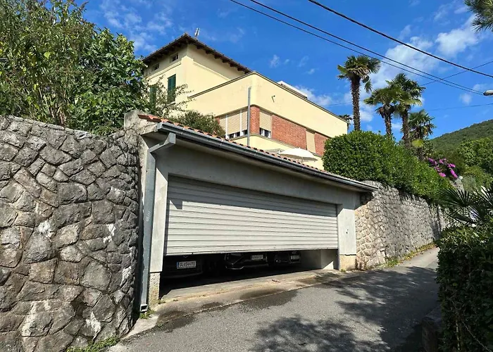 Apartments Galatea With Garage Parking