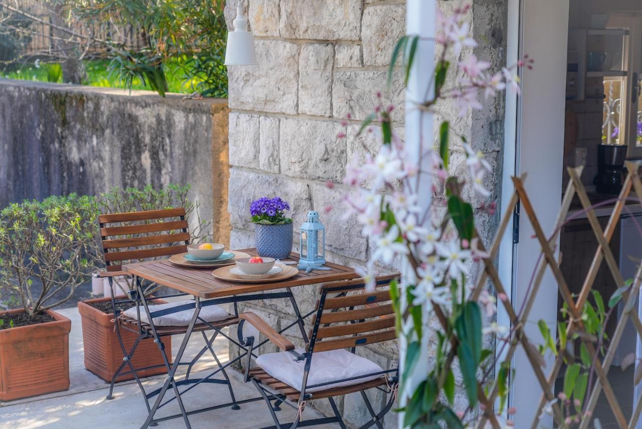 Galatea With Garage Parking Apartment *
