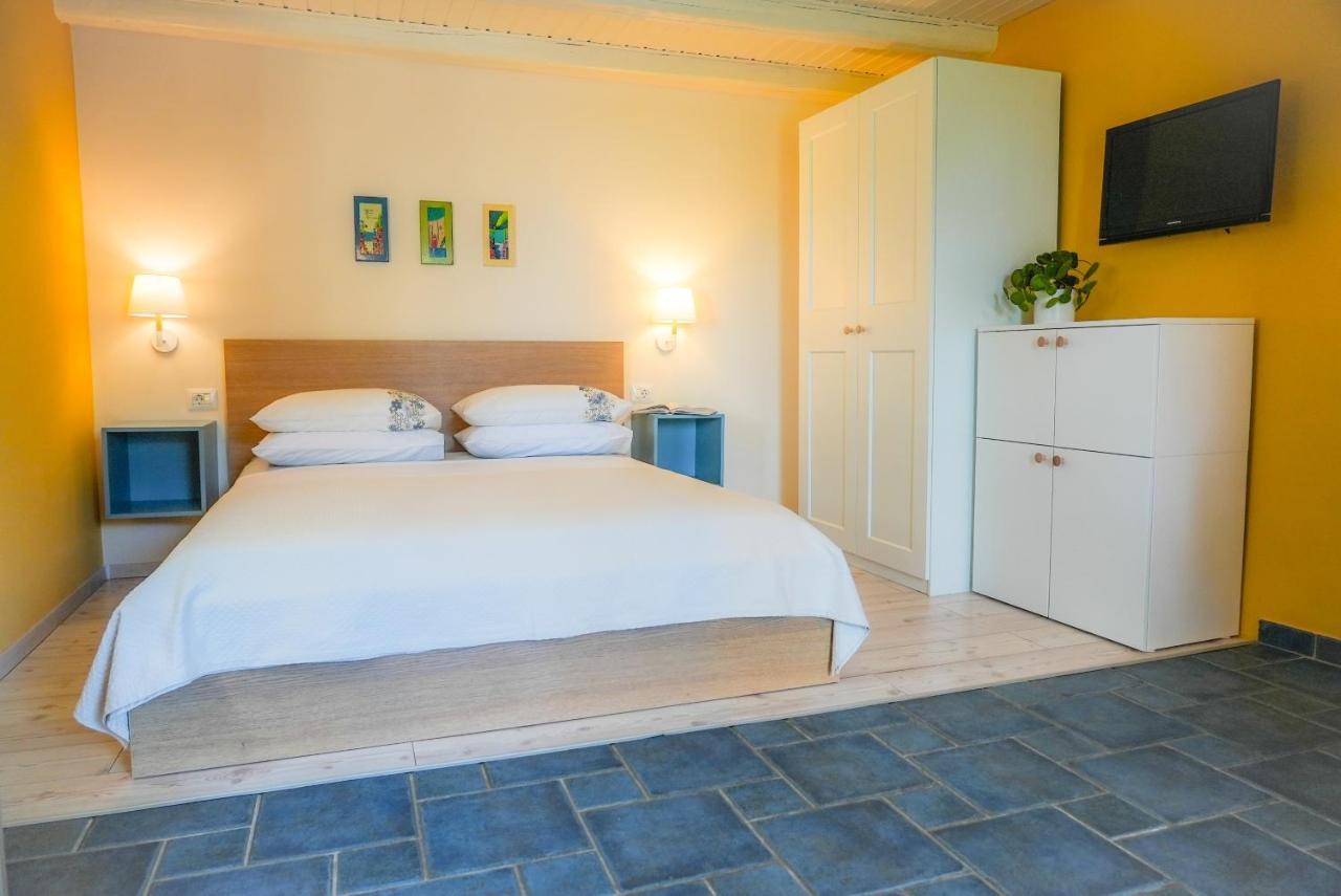 Galatea With Garage Parking *
