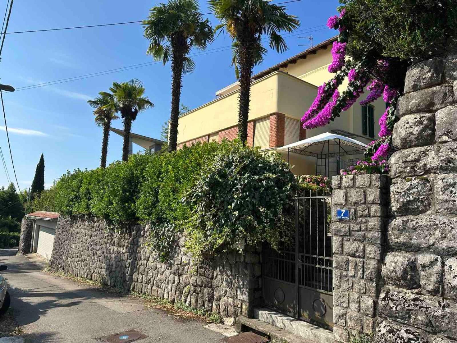 Galatea With Garage Parking *