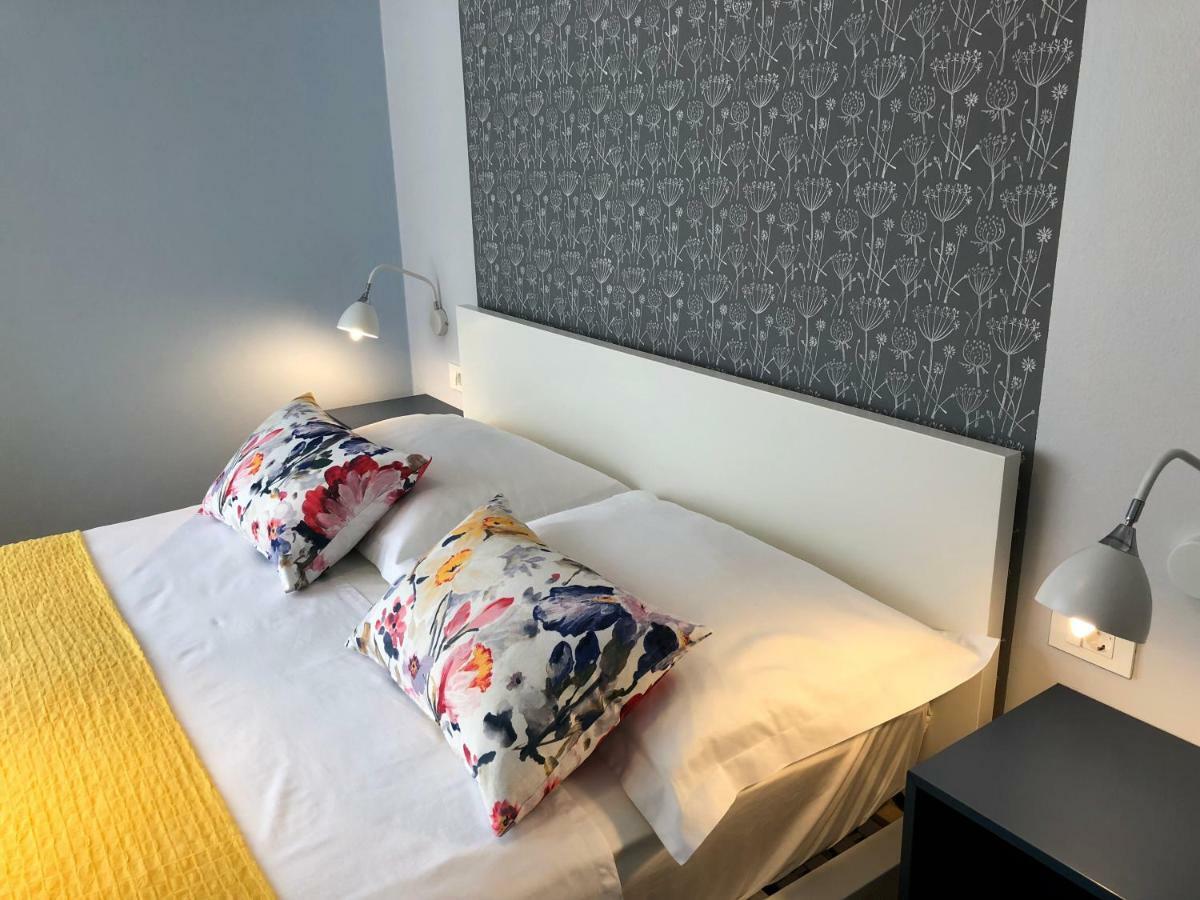 Galatea With Garage Parking Apartment *